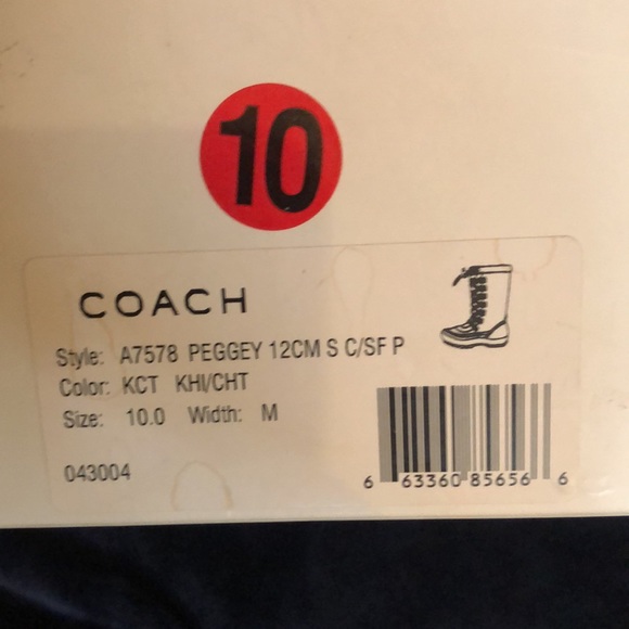 Coach Signature Winter Boots - Picture 3 of 5